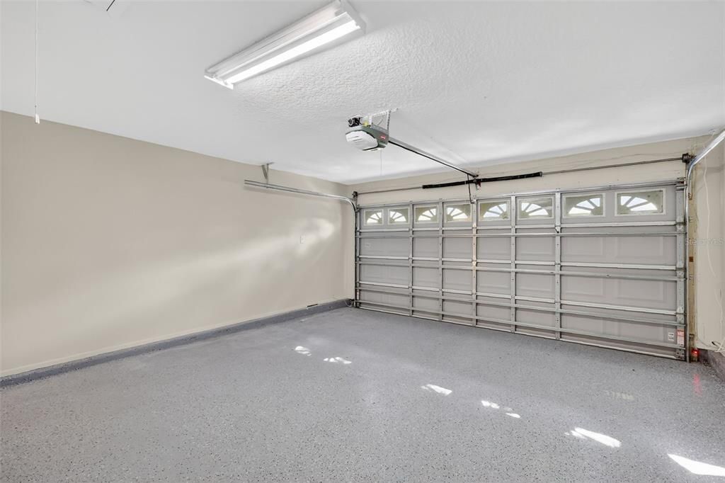 En Venta: $339,000 (3 camas, 2 baños, 1372 Pies cuadrados)