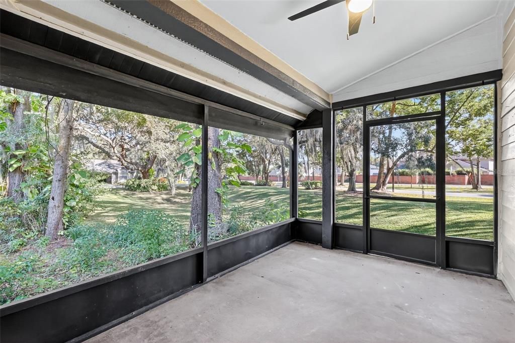 En Venta: $339,000 (3 camas, 2 baños, 1372 Pies cuadrados)