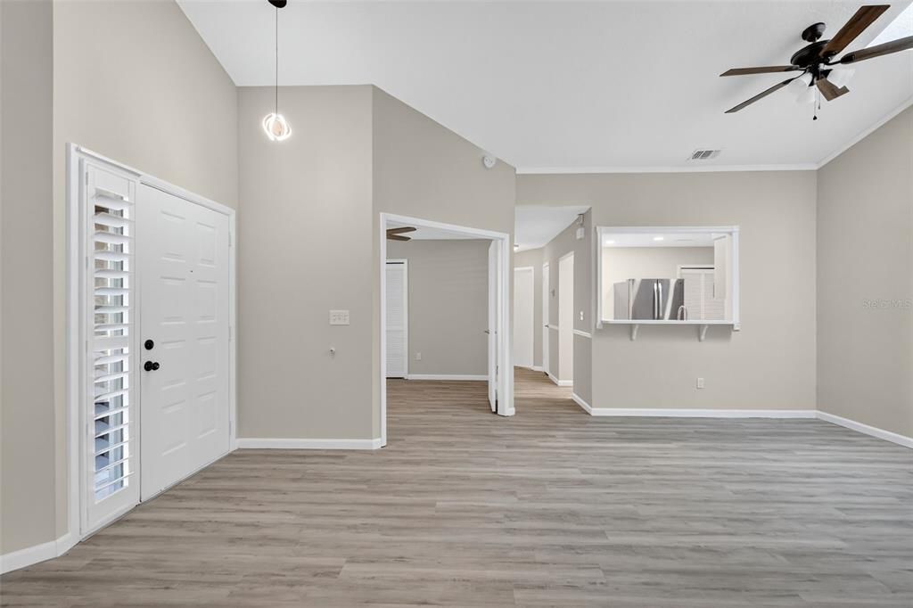 En Venta: $339,000 (3 camas, 2 baños, 1372 Pies cuadrados)