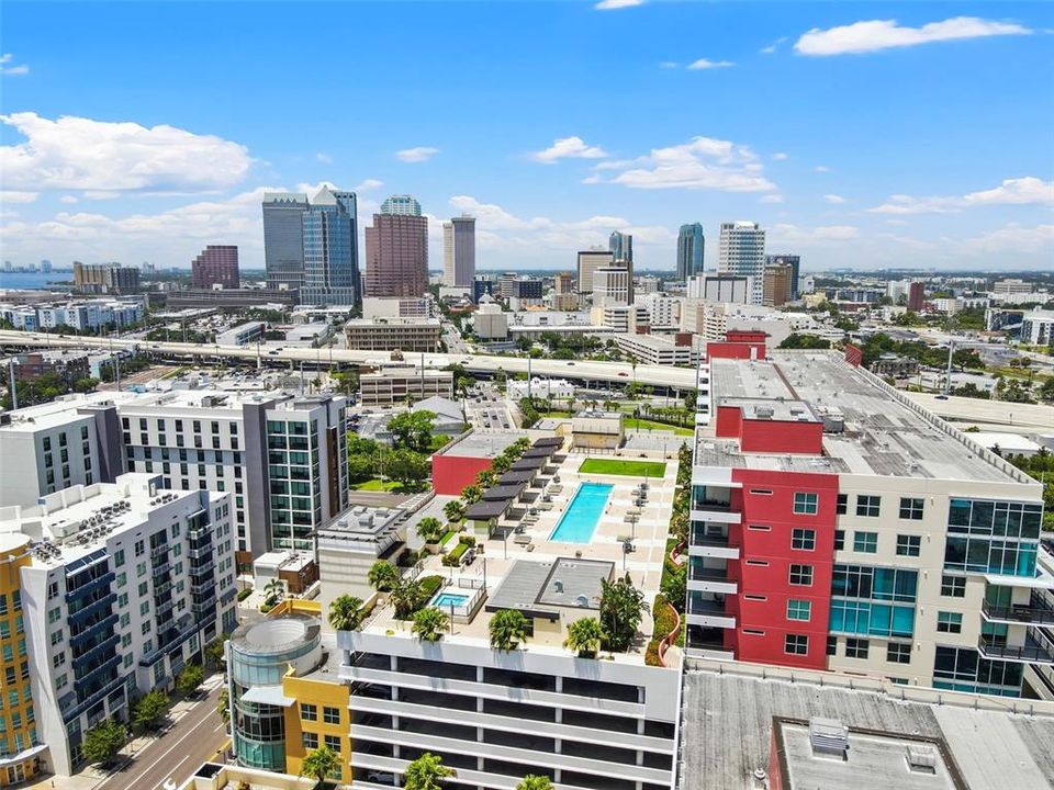 Activo con contrato: $2,800 (2 camas, 1 baños, 1050 Pies cuadrados)