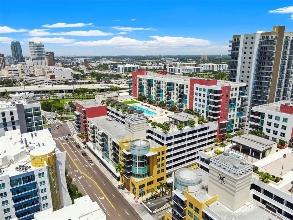 Activo con contrato: $2,800 (2 camas, 1 baños, 1050 Pies cuadrados)