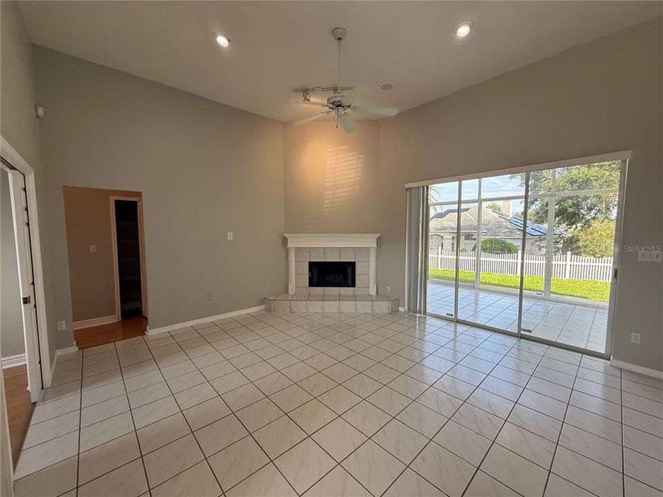 For Sale: $475,955 (3 beds, 2 baths, 1797 Square Feet)