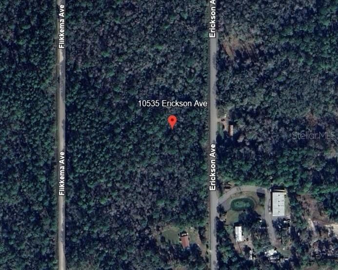 待售: $15,900 (1.14 acres)