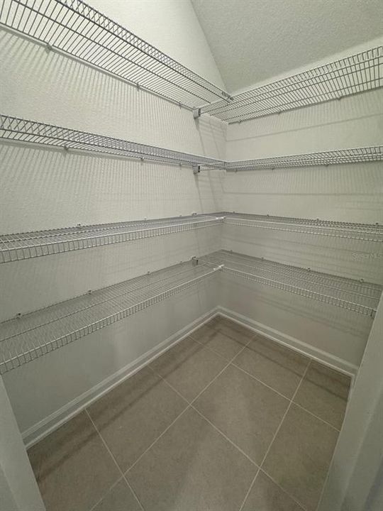 В аренду: $2,800 (3 спален, 2 ванн, 1795 Квадратных фут)