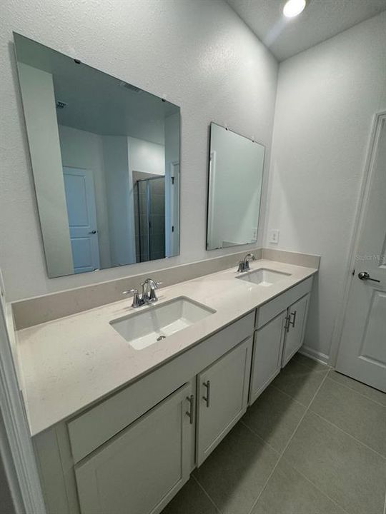 В аренду: $2,800 (3 спален, 2 ванн, 1795 Квадратных фут)