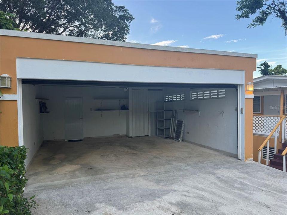 На продажу: $299,000 (3 спален, 2 ванн, 1556 Квадратных фут)