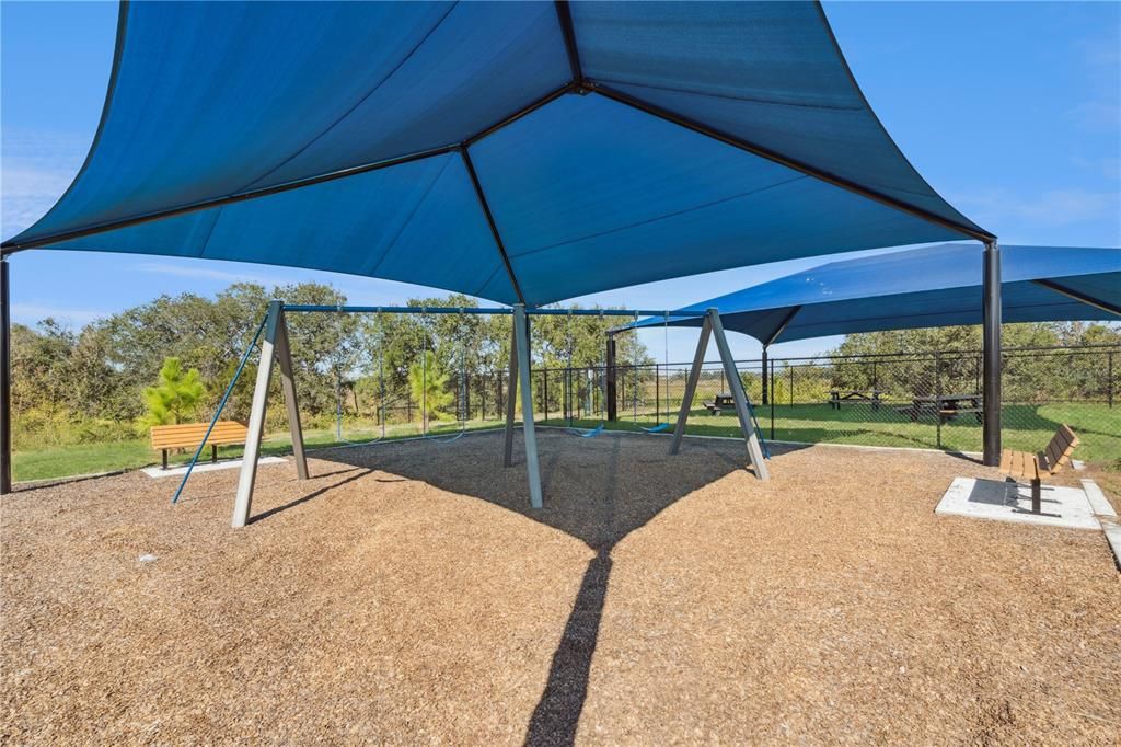 For Sale: $343,990 (3 beds, 2 baths, 1553 Square Feet)