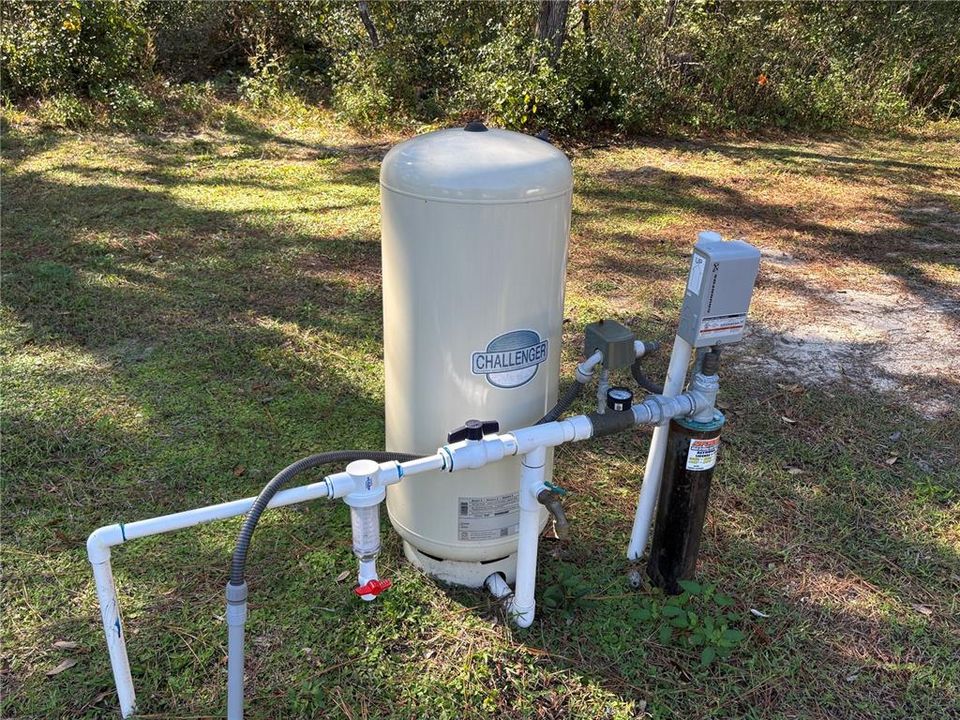 待售: $239,000 (3 贝兹, 2 浴室, 1387 平方英尺)