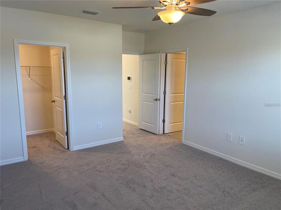 For Rent: $2,590 (3 beds, 2 baths, 1819 Square Feet)