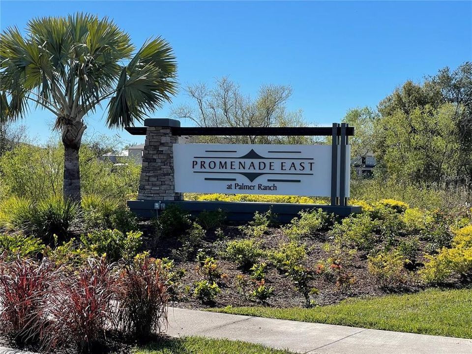 For Rent: $2,590 (3 beds, 2 baths, 1819 Square Feet)