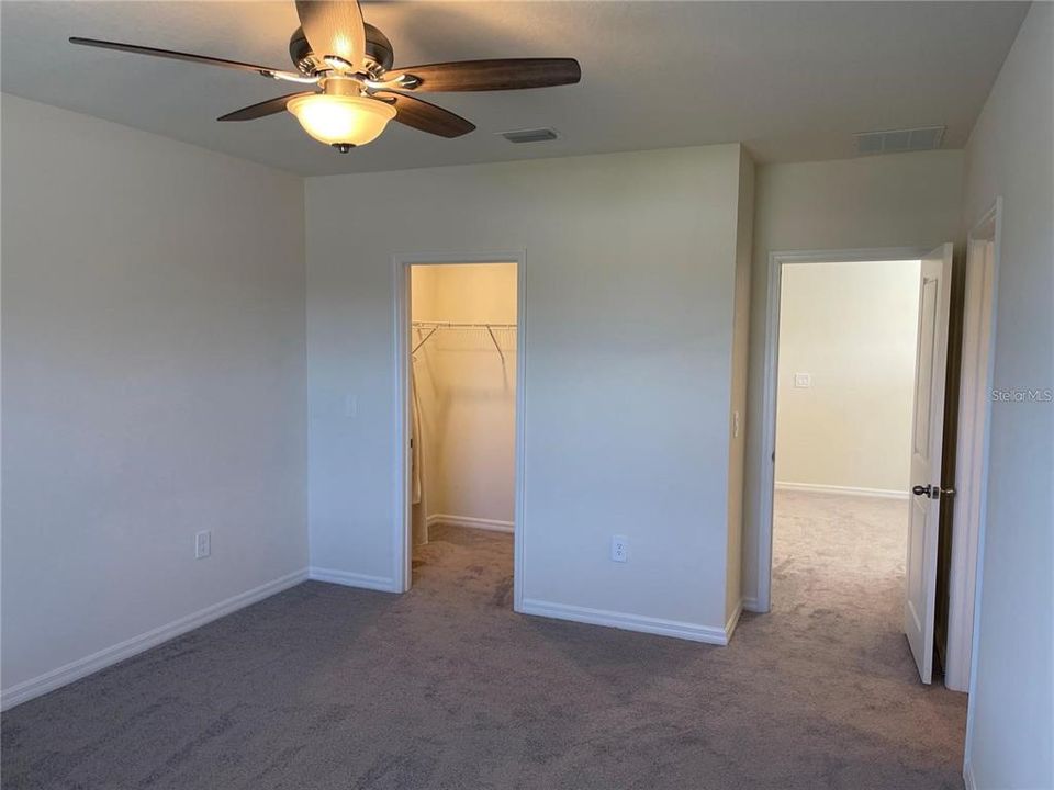 For Rent: $2,590 (3 beds, 2 baths, 1819 Square Feet)
