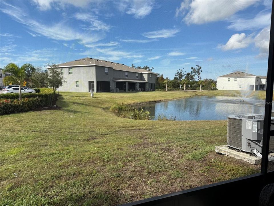 For Rent: $2,590 (3 beds, 2 baths, 1819 Square Feet)