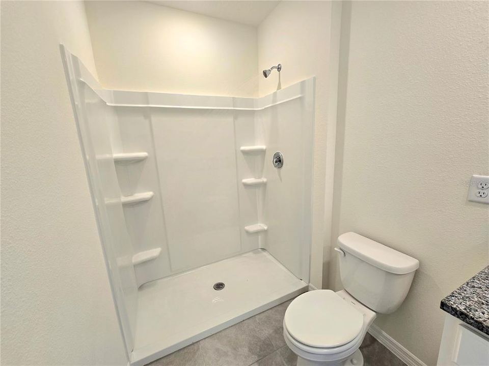 На продажу: $270,000 (3 спален, 2 ванн, 1673 Квадратных фут)