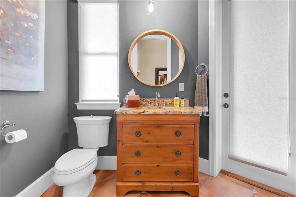 На продажу: $2,175,000 (4 спален, 4 ванн, 4624 Квадратных фут)