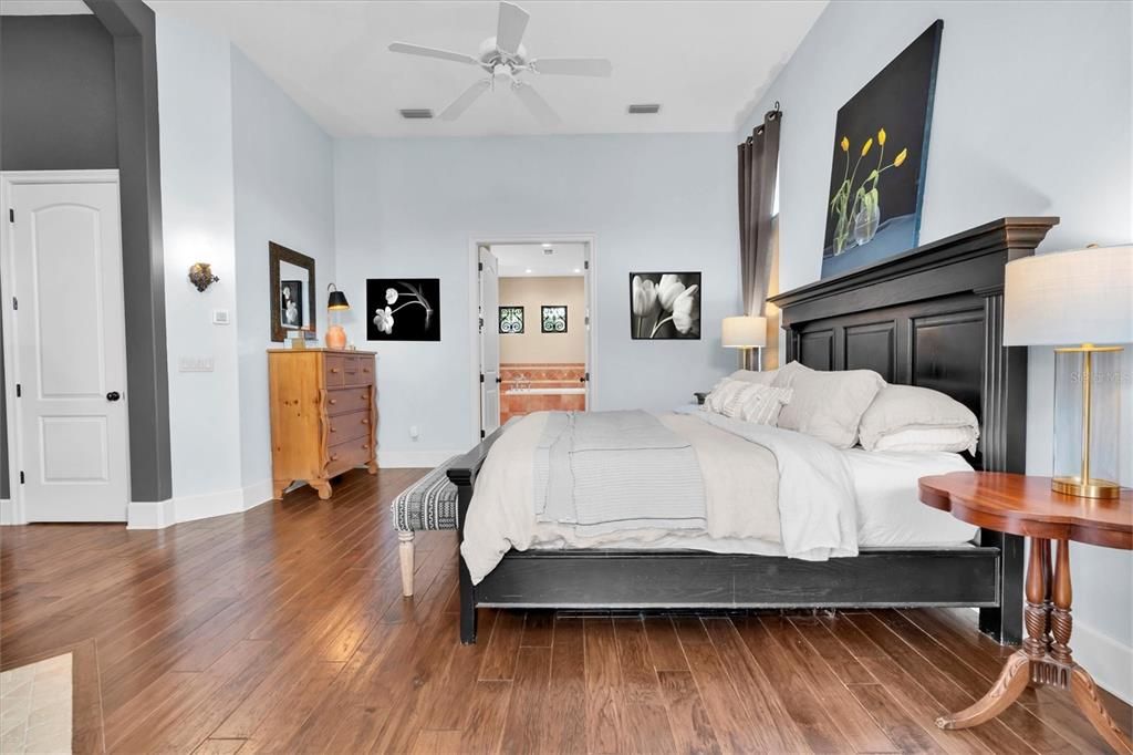 На продажу: $2,175,000 (4 спален, 4 ванн, 4624 Квадратных фут)