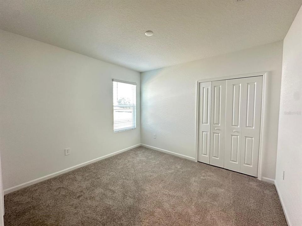 出租: $1,400 (1 贝兹, 1 浴室, 480 平方英尺)