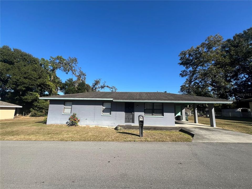 待售: $199,000 (3 贝兹, 2 浴室, 1032 平方英尺)