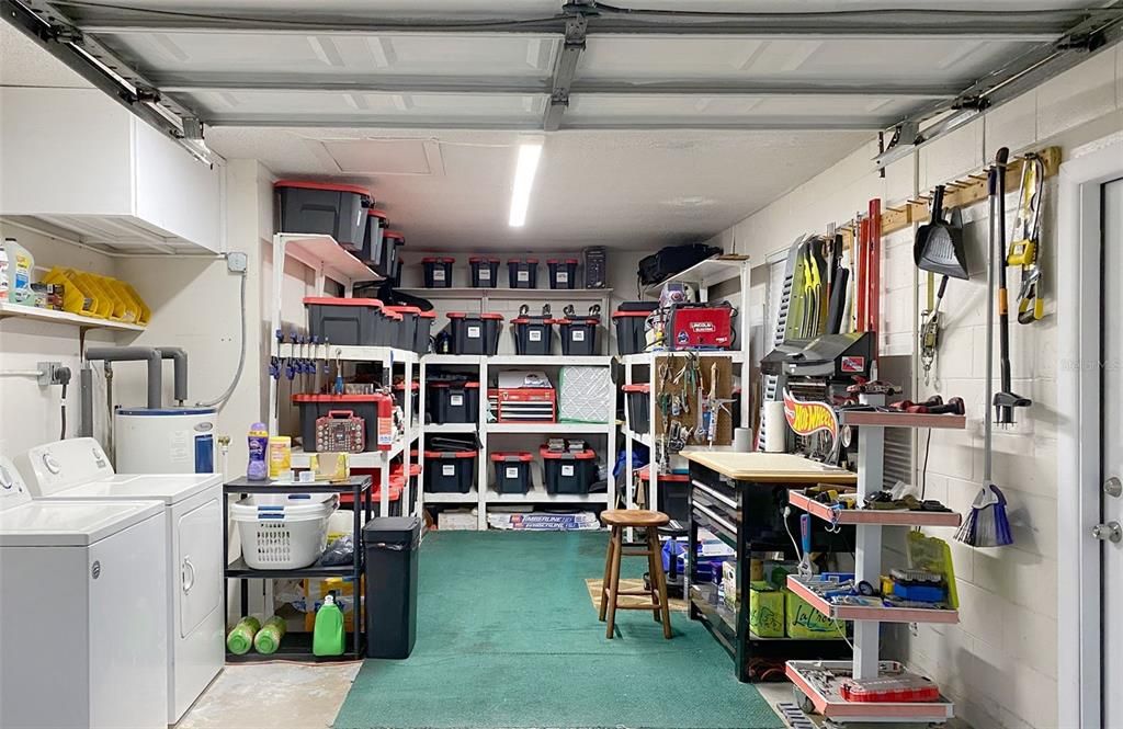 合同活跃: $265,597 (3 贝兹, 2 浴室, 1198 平方英尺)