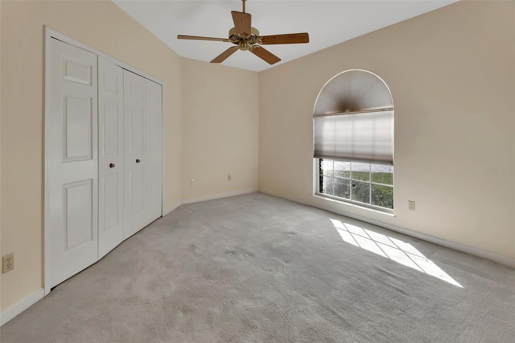 For Sale: $265,000 (3 beds, 2 baths, 1579 Square Feet)