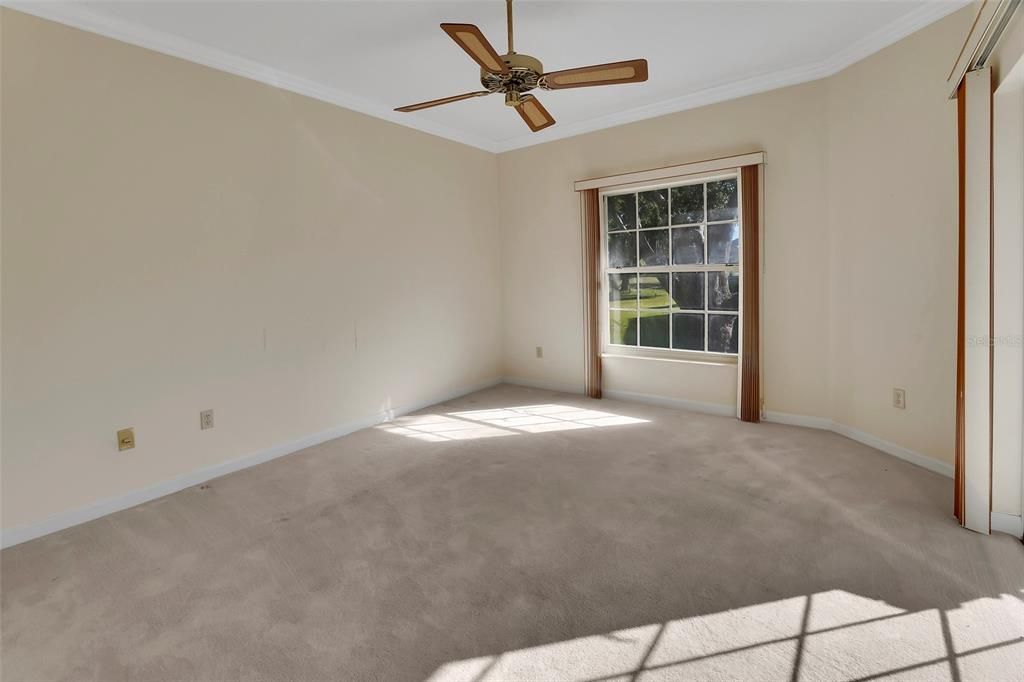 For Sale: $265,000 (3 beds, 2 baths, 1579 Square Feet)