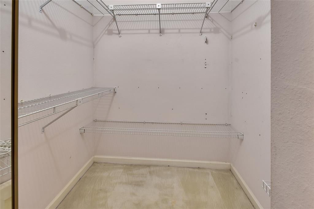 For Sale: $265,000 (3 beds, 2 baths, 1579 Square Feet)