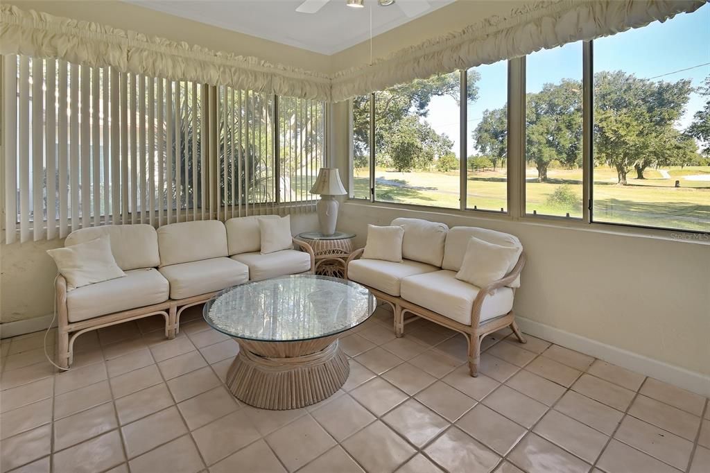 For Sale: $265,000 (3 beds, 2 baths, 1579 Square Feet)