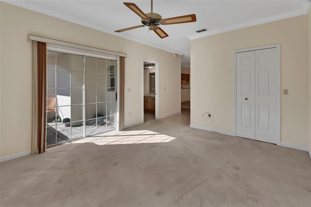 For Sale: $265,000 (3 beds, 2 baths, 1579 Square Feet)