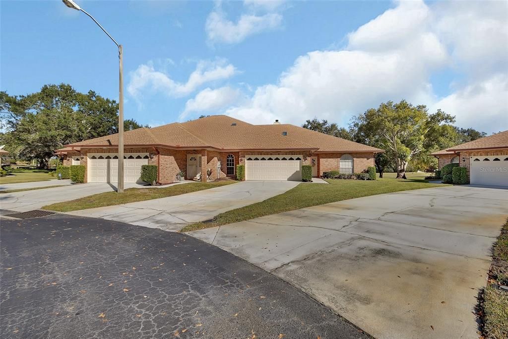 For Sale: $265,000 (3 beds, 2 baths, 1579 Square Feet)