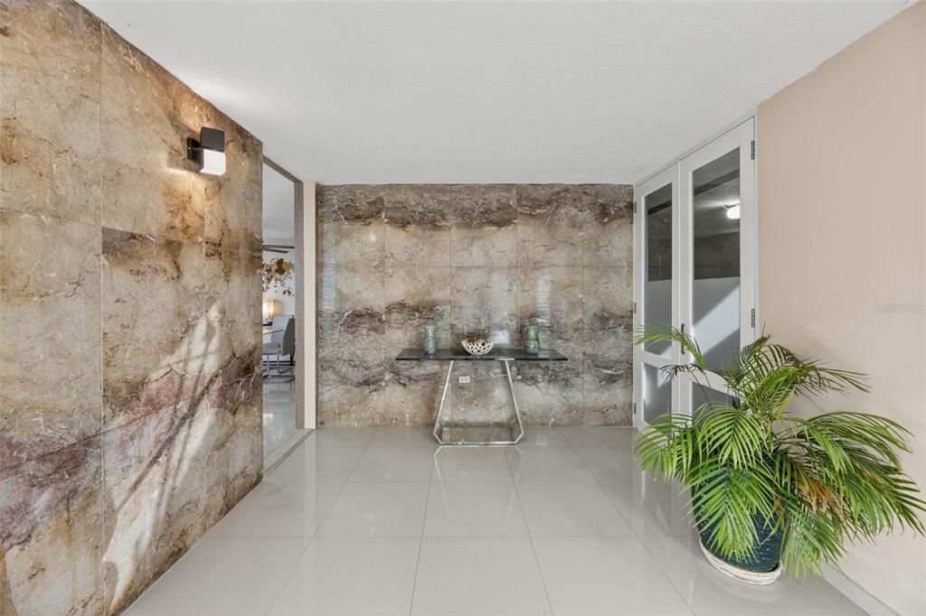 Под контрактом: $305,000 (3 спален, 2 ванн, 1300 Квадратных фут)