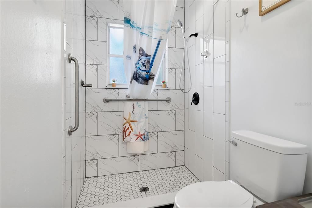 For Sale: $485,000 (3 beds, 2 baths, 2396 Square Feet)