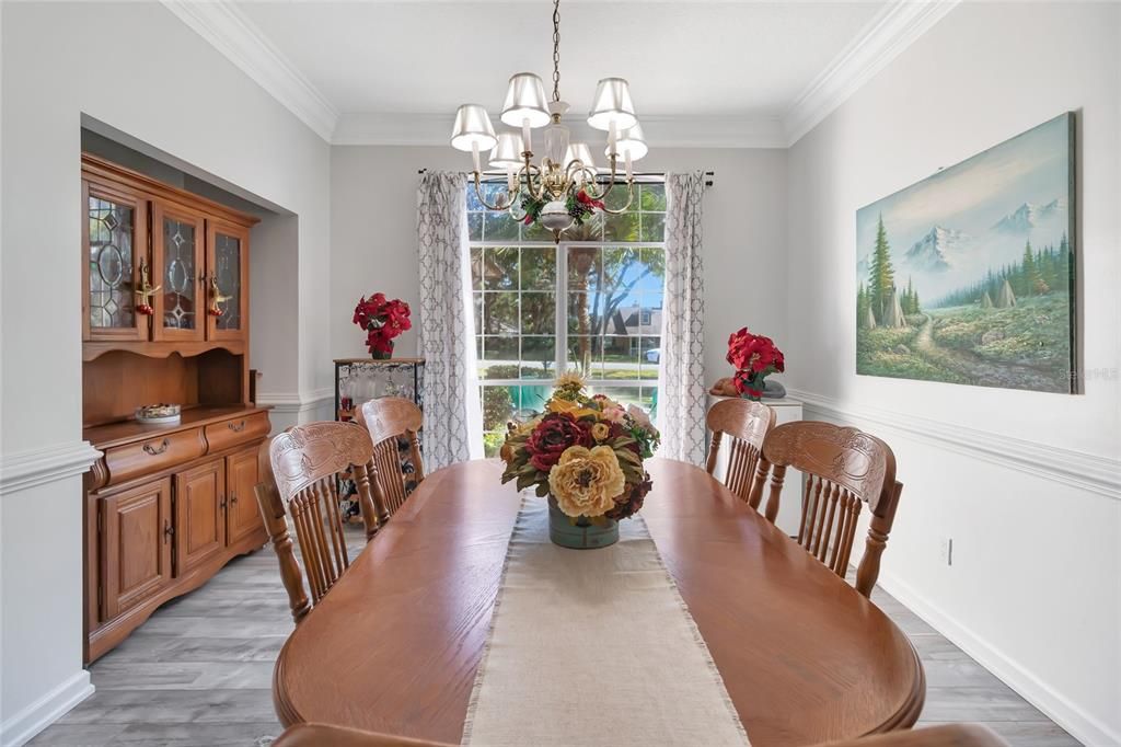 For Sale: $485,000 (3 beds, 2 baths, 2396 Square Feet)