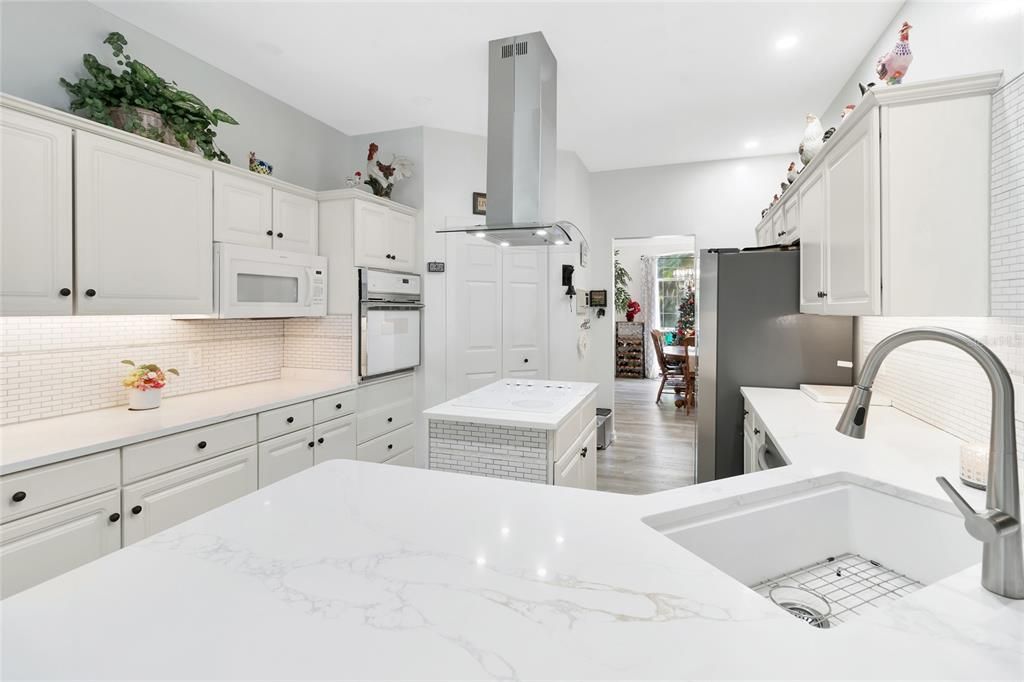 For Sale: $485,000 (3 beds, 2 baths, 2396 Square Feet)