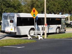 For Sale: $106,000 (2 beds, 1 baths, 733 Square Feet)