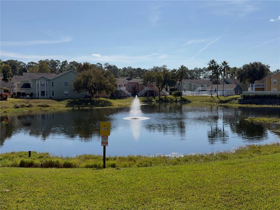 For Sale: $275,000 (2 beds, 2 baths, 1012 Square Feet)