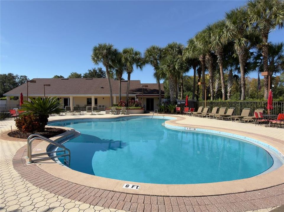 For Sale: $275,000 (2 beds, 2 baths, 1012 Square Feet)