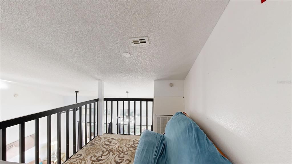 For Sale: $275,000 (2 beds, 2 baths, 1012 Square Feet)