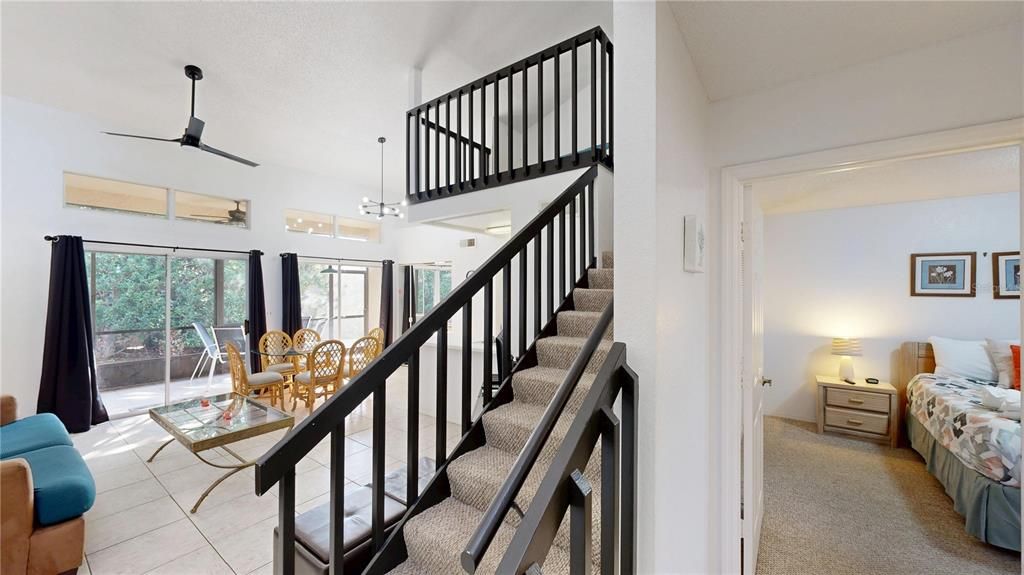 For Sale: $275,000 (2 beds, 2 baths, 1012 Square Feet)