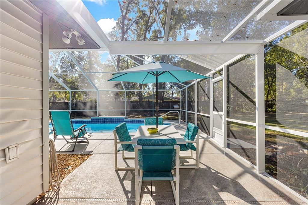 For Sale: $485,000 (3 beds, 2 baths, 2070 Square Feet)