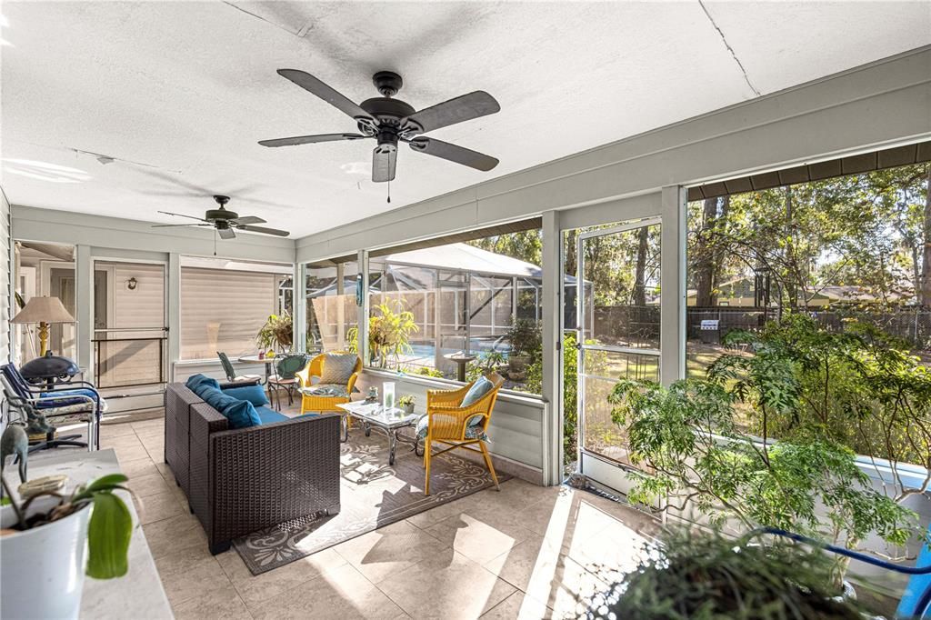 For Sale: $485,000 (3 beds, 2 baths, 2070 Square Feet)