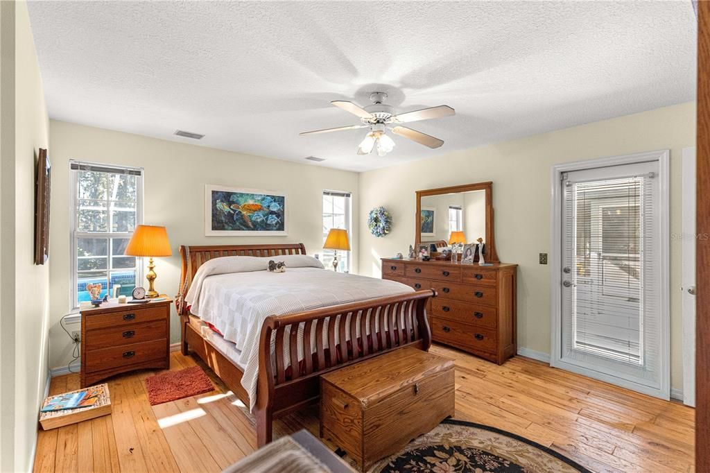 For Sale: $485,000 (3 beds, 2 baths, 2070 Square Feet)