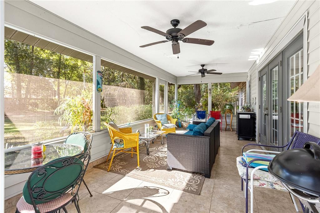 For Sale: $485,000 (3 beds, 2 baths, 2070 Square Feet)