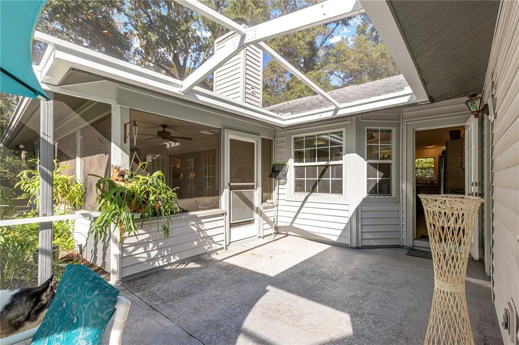 For Sale: $485,000 (3 beds, 2 baths, 2070 Square Feet)