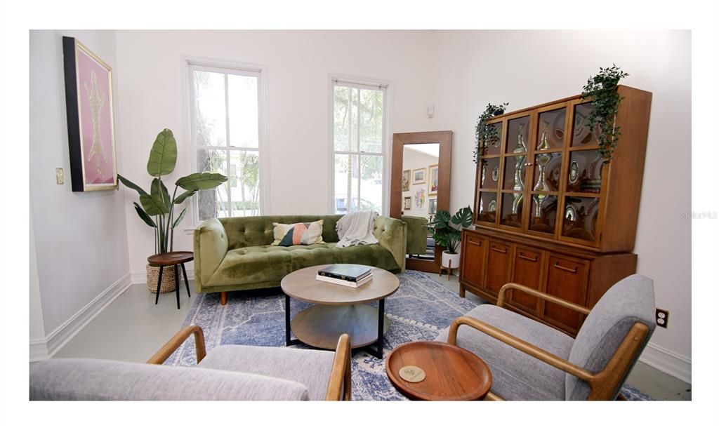 For Rent: $4,500 (3 beds, 2 baths, 2015 Square Feet)