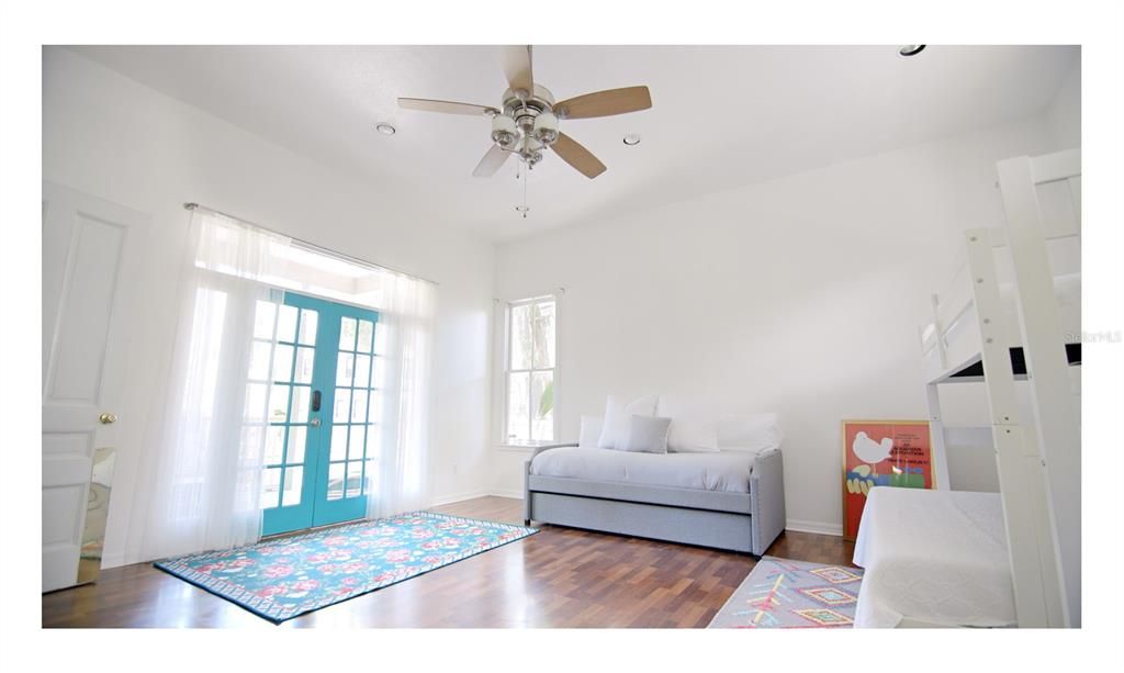 For Rent: $4,500 (3 beds, 2 baths, 2015 Square Feet)