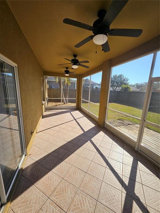 For Rent: $2,500 (3 beds, 2 baths, 1530 Square Feet)