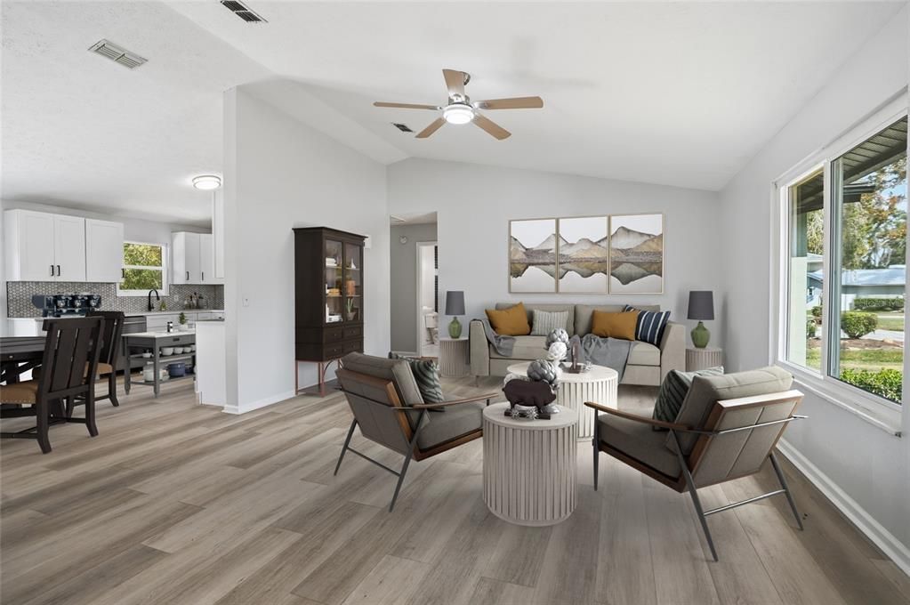 Active With Contract: $374,900 (3 beds, 2 baths, 1580 Square Feet)