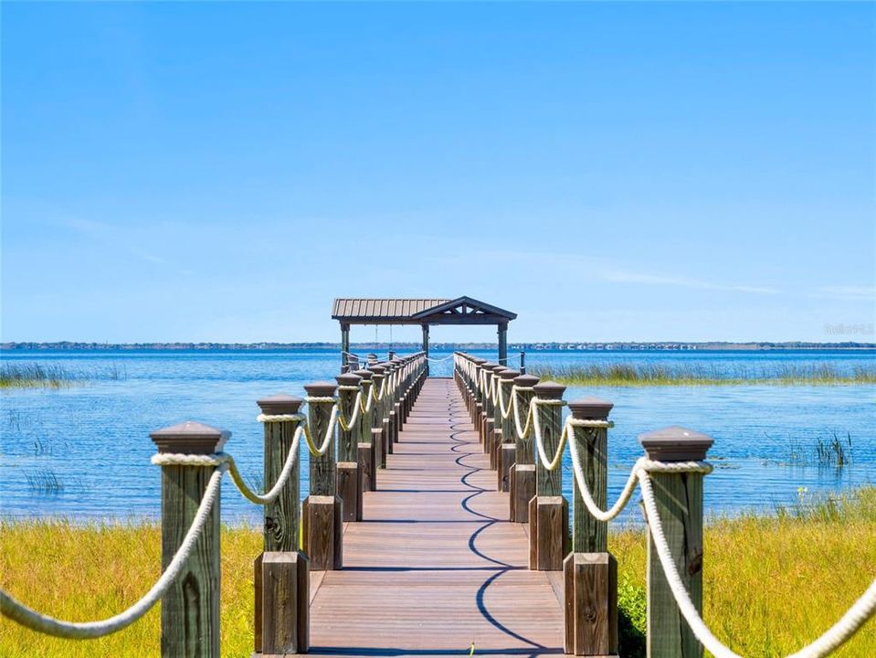 En Venta: $1,495,000 (5 camas, 3 baños, 3591 Pies cuadrados)