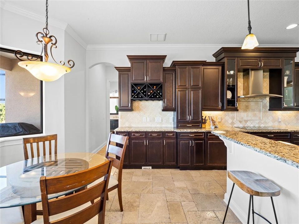 En Venta: $1,495,000 (5 camas, 3 baños, 3591 Pies cuadrados)