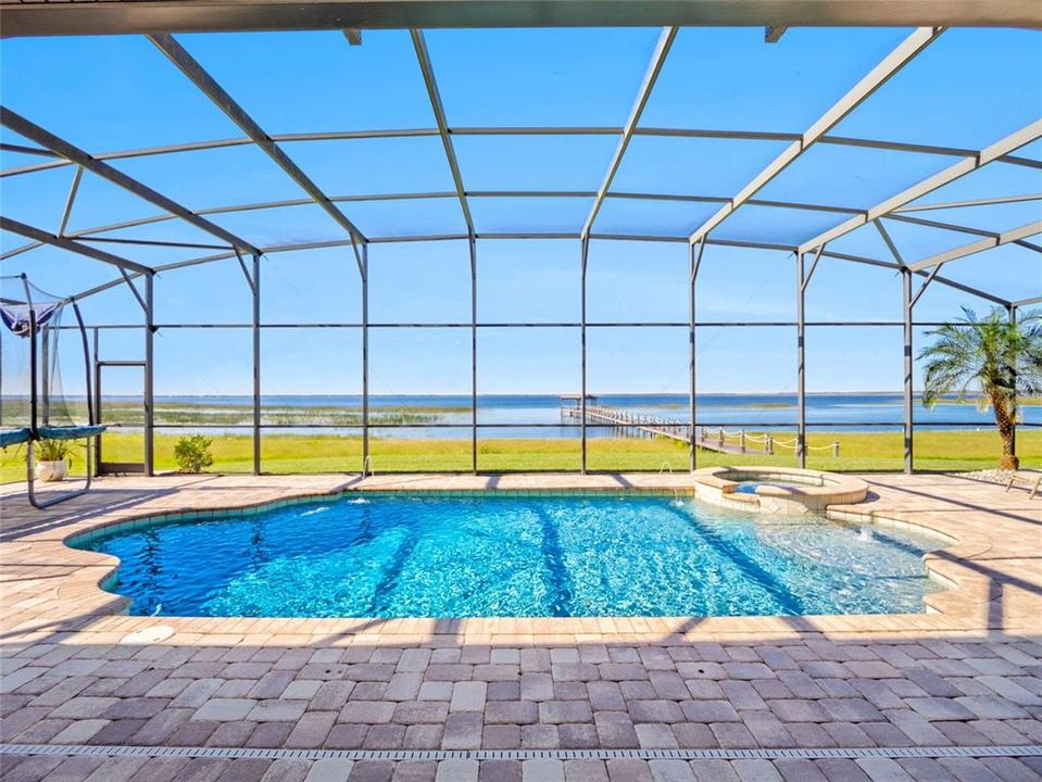 En Venta: $1,495,000 (5 camas, 3 baños, 3591 Pies cuadrados)