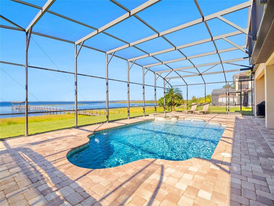 En Venta: $1,495,000 (5 camas, 3 baños, 3591 Pies cuadrados)